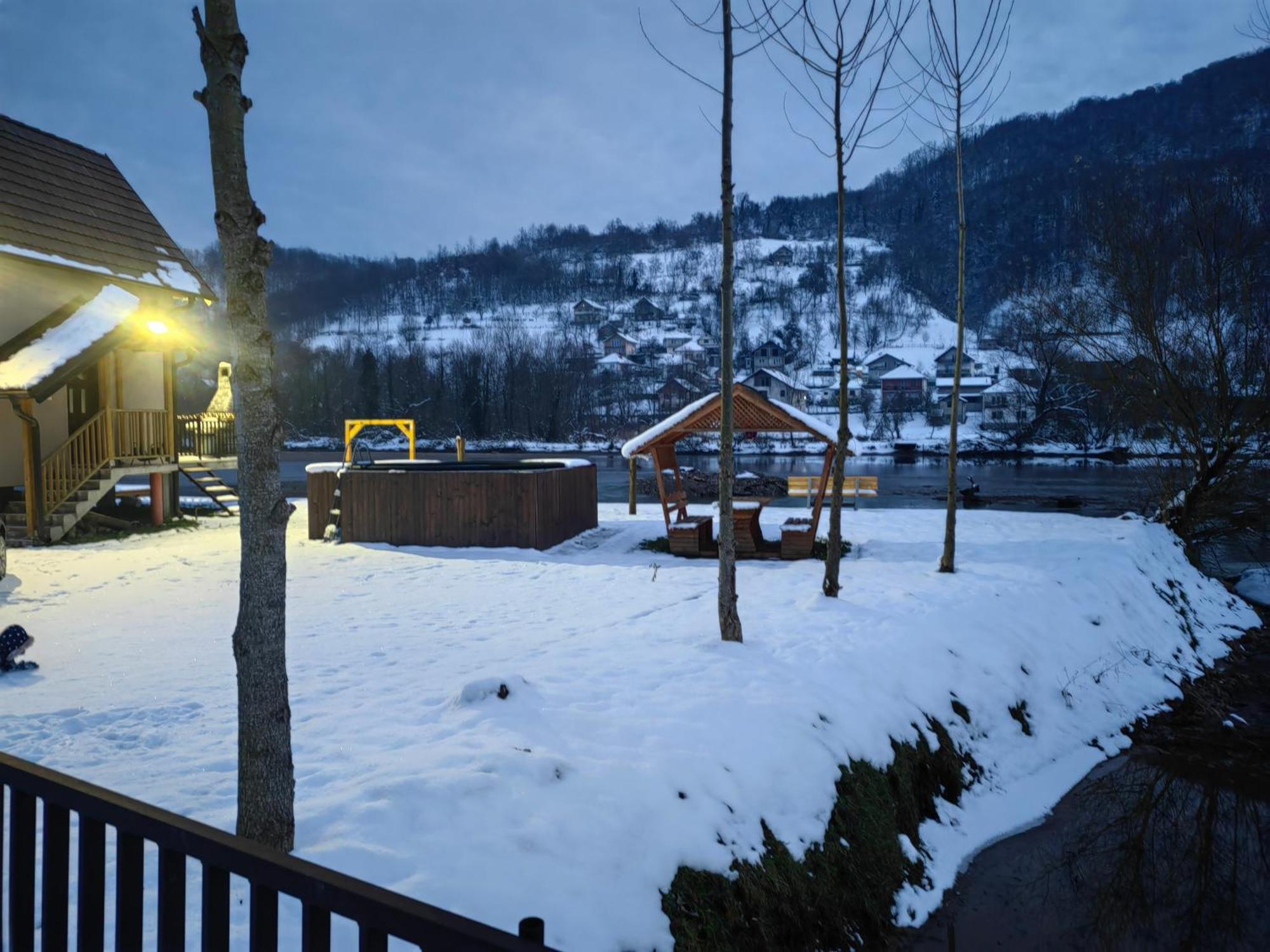 Vikendica Mihic Villa Zvornik Ngoại thất bức ảnh